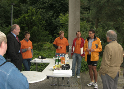 Wahlwerberadtour Bundestagsabgeordneter Andreas Strom, CDU, Darmstadt und Landkreis, 11.8.2005