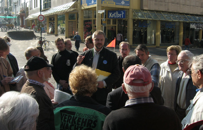 ADFC Darmstadt: Aktion der Stadt Darnstadt: 'Ich fahre fair', 13.10.2005