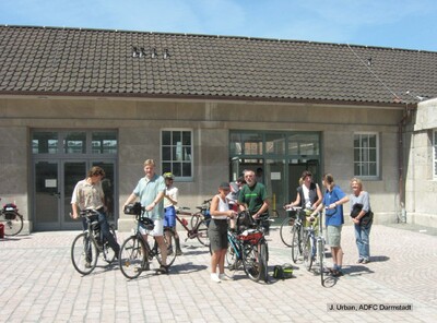 Info-Radtour mit Grüne Fraktion Wiesbaden, 21.6.2003