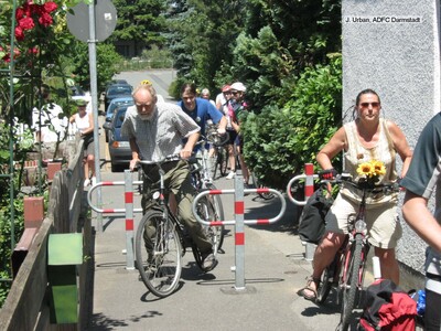 Info-Radtour mit Grüne Fraktion Wiesbaden, 21.6.2003