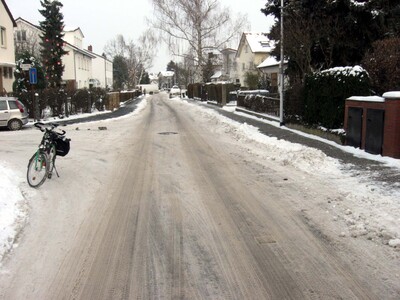 Nebenstraße_ImEhrlich_ungeräumt_1001.JPG